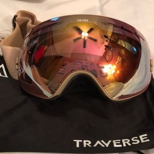 Snowboarding goggles brand new never used